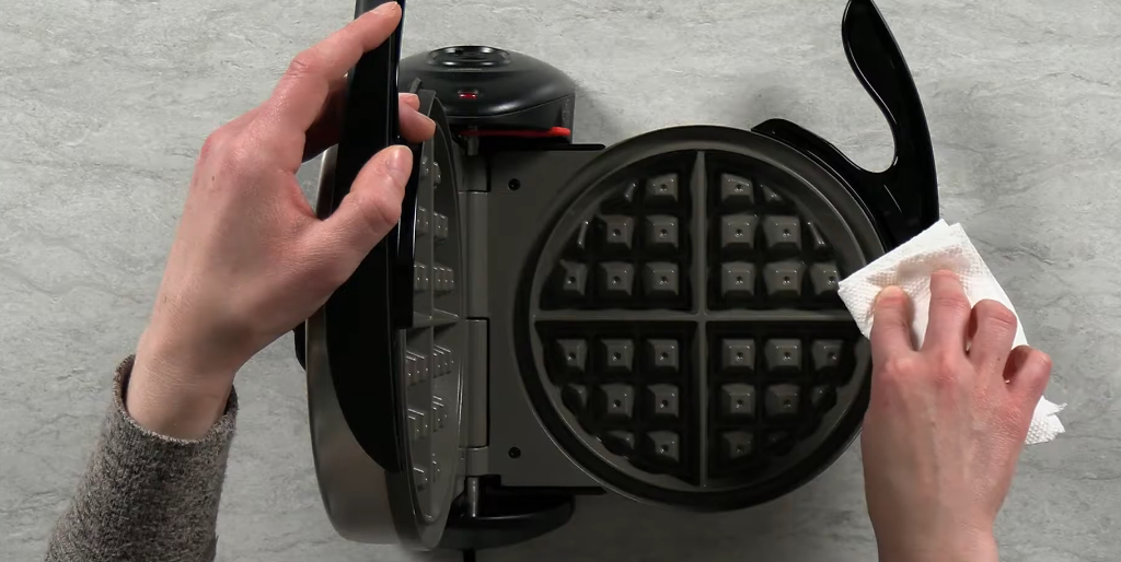 Presto Flipside Waffle Maker Instructions